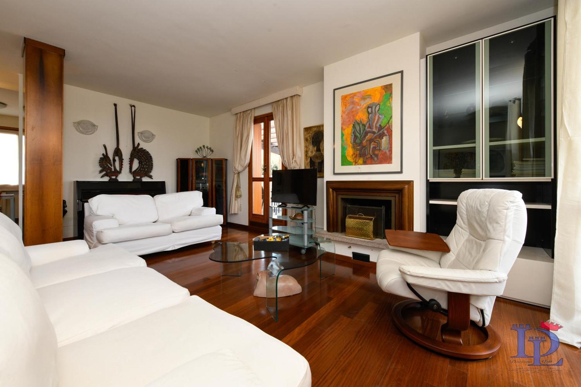 Desenzanoloft Official Partner Marriott Homes & Villas - Gardastar La Stella Del Lago 代森扎诺-德尔加达 外观 照片